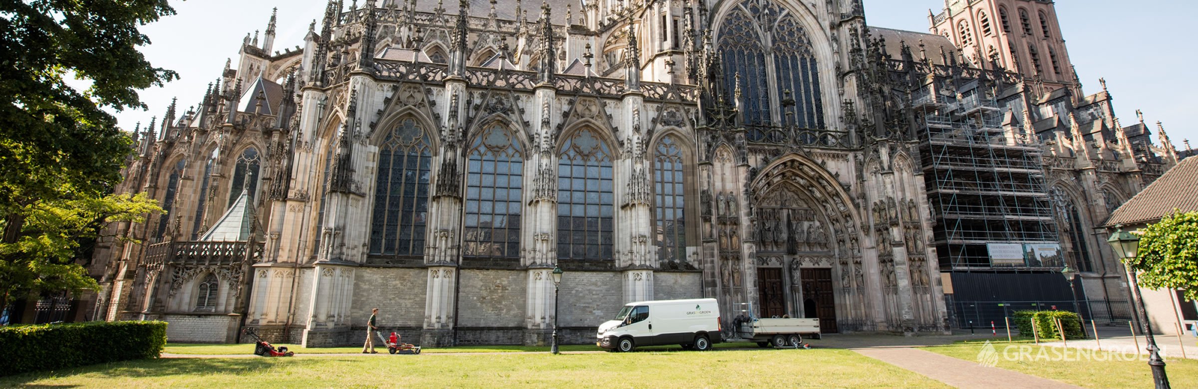 Tuinonderhoudsintjankathedraal'shertogenbosch1 • Gras en Groen website