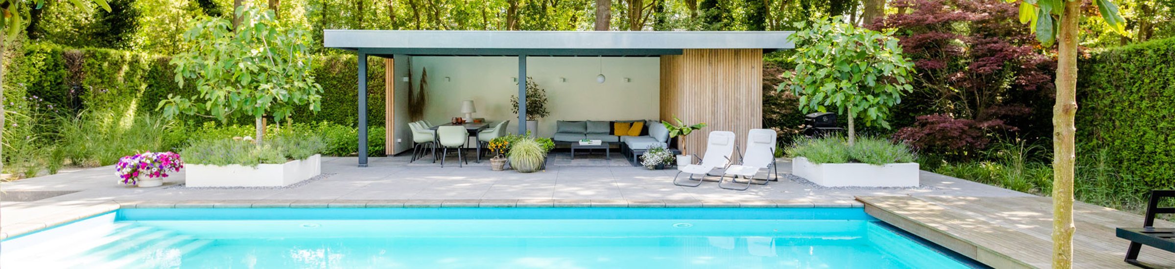 Poolhouseoverkapping • Gras en Groen website