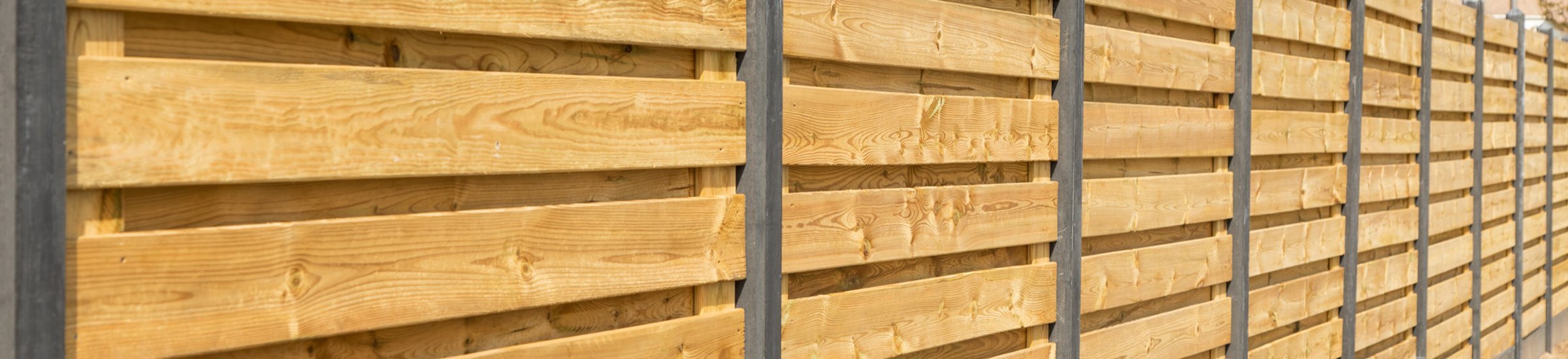 Schutting plaatsen Horst • Gras en Groen website