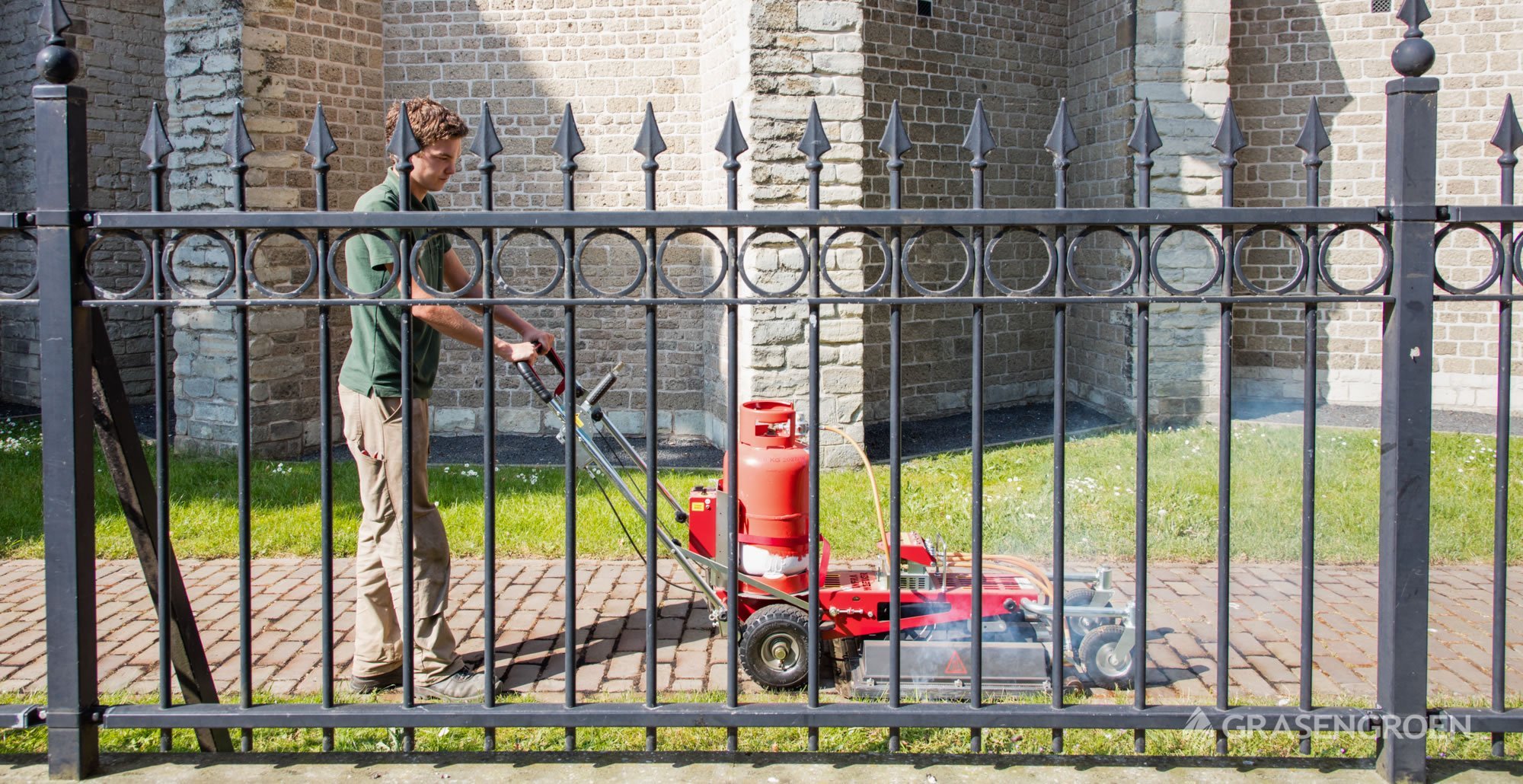 Tuinonderhoudsintjankathedraal'shertogenbosch15 • Gras en Groen website